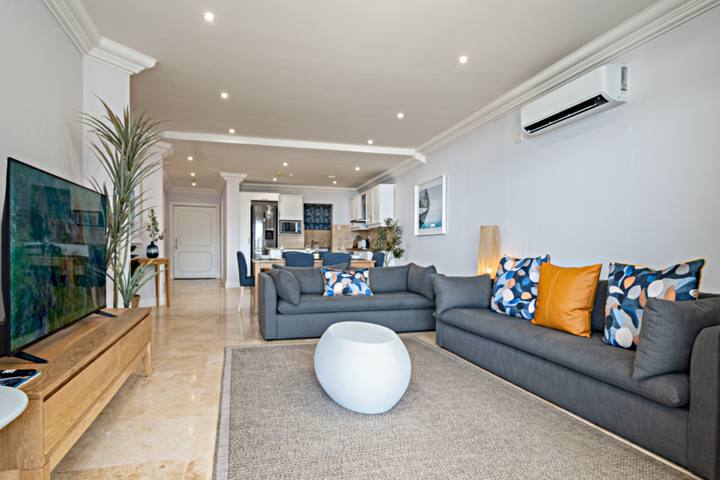Ballito Manor Gardens 304 Lounge